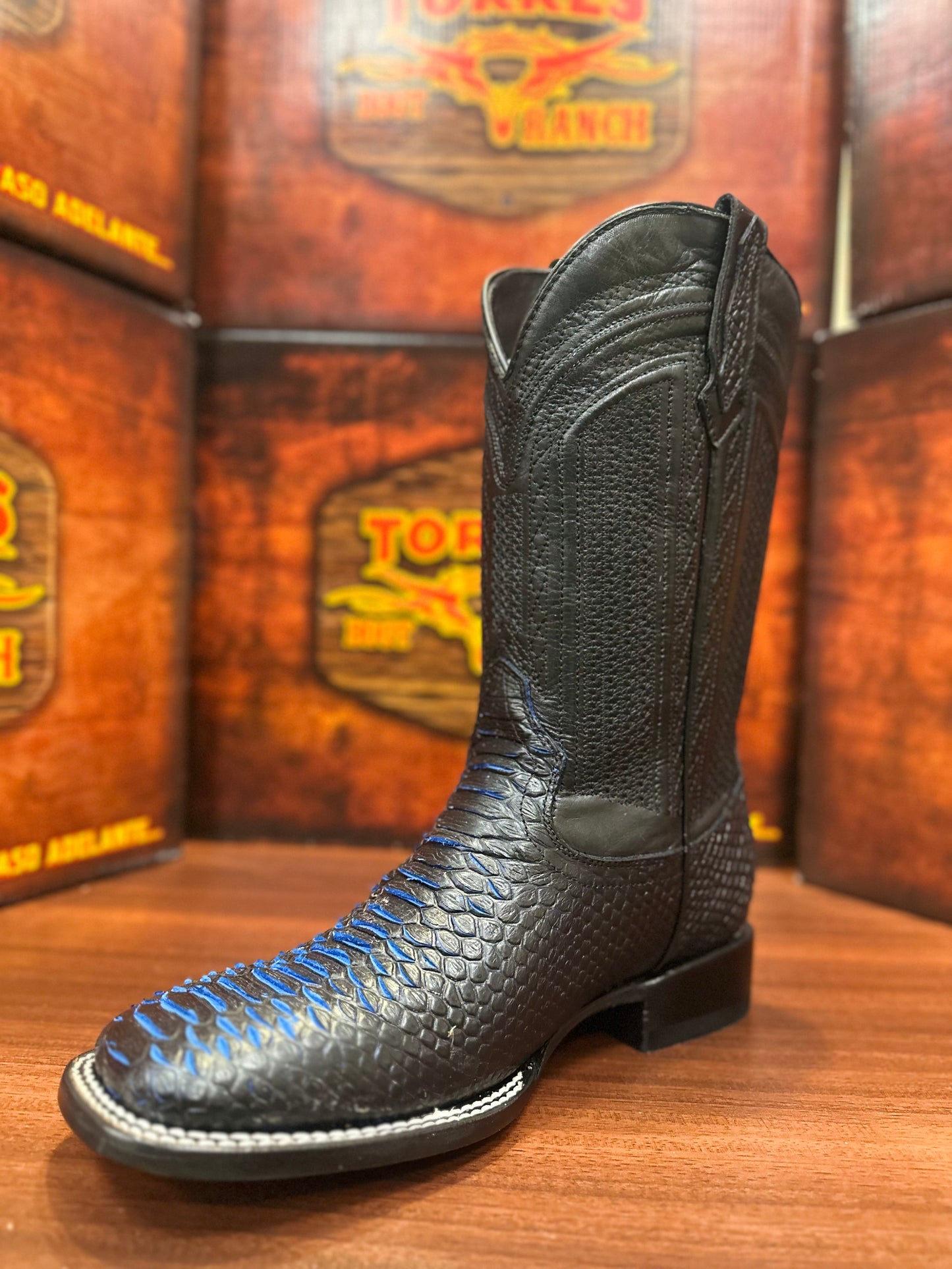 Python Azul Neon