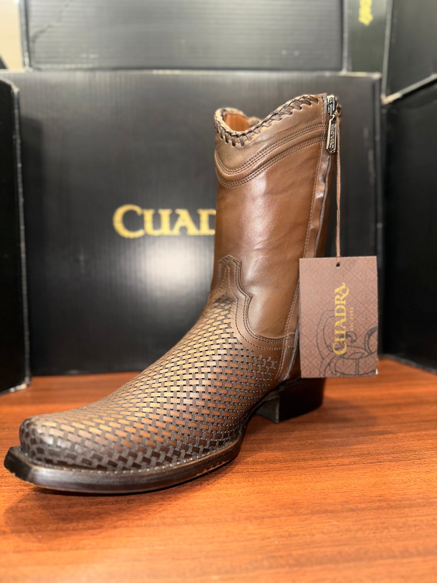 Cuadra Men's Denver Brown Laser & Woven Narrow Square Toe Boots CU817