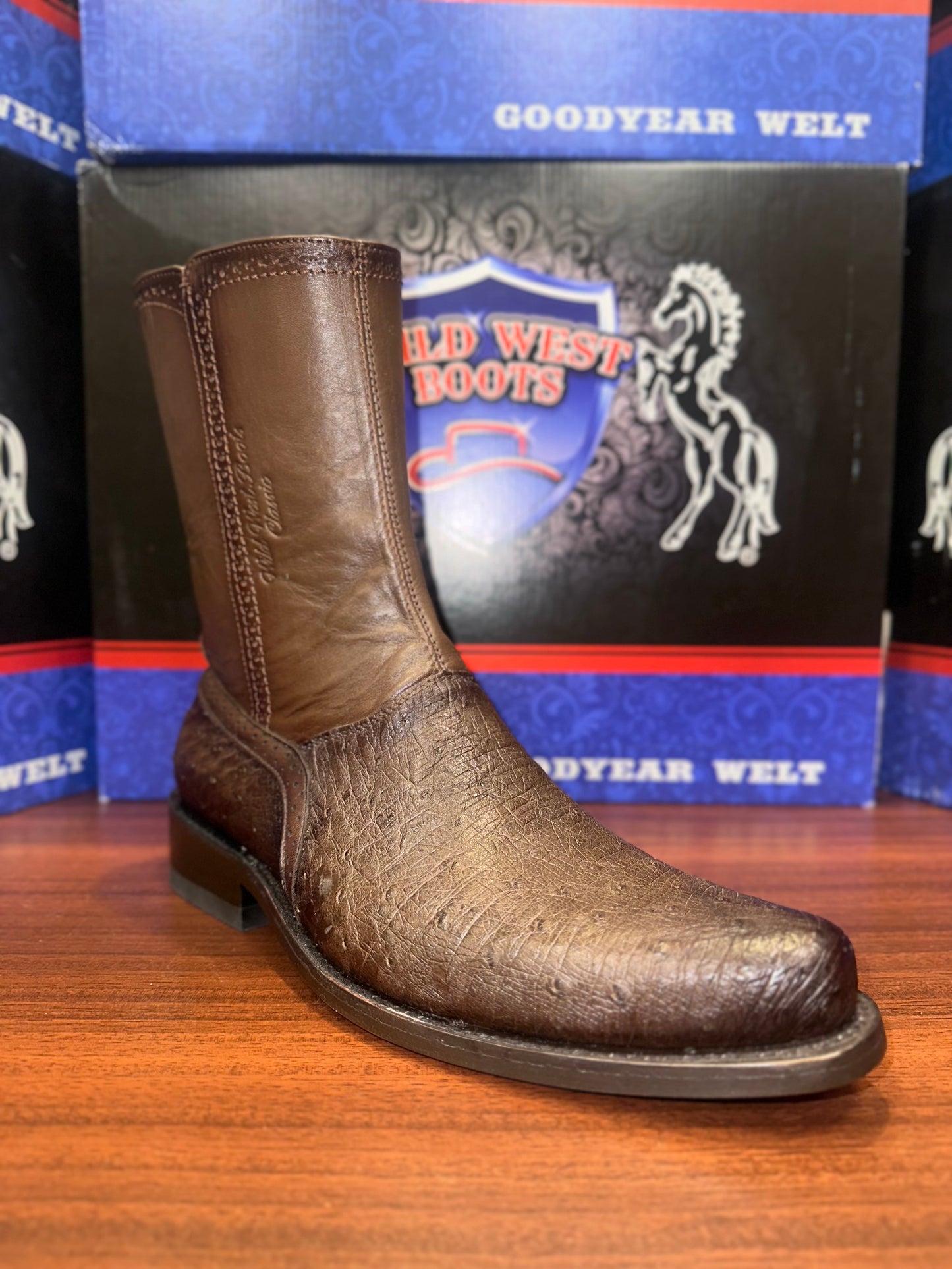 Panza Avestruz Wild West Bots