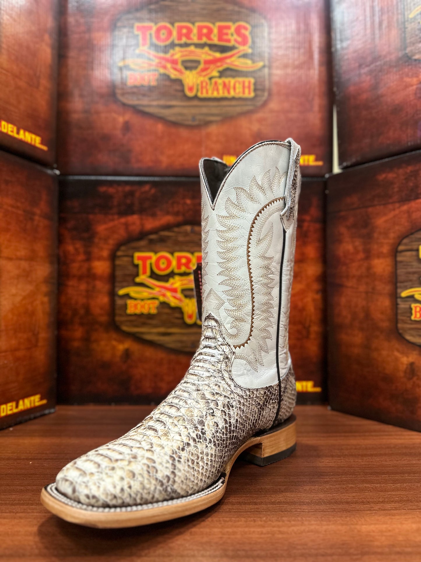 Torres Boot Python Natural