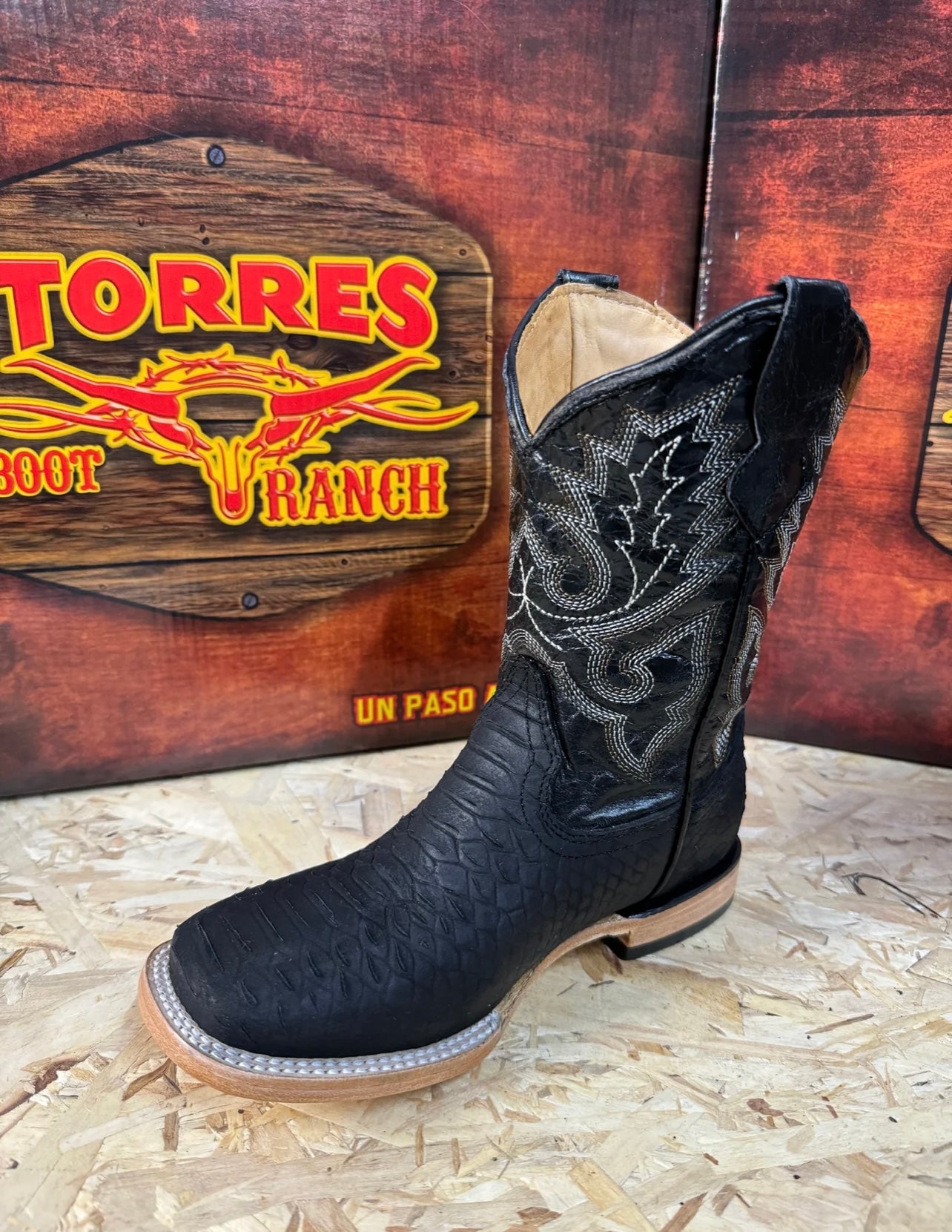 PITON NEGRO MATTE KIDS TORRES BOOTS