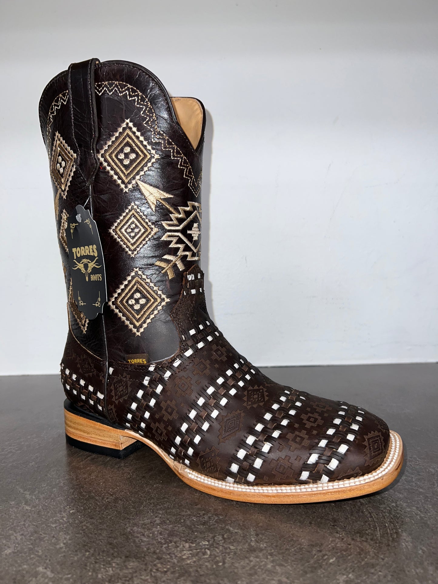 Torres Petatillo Azteca Cherry Boot