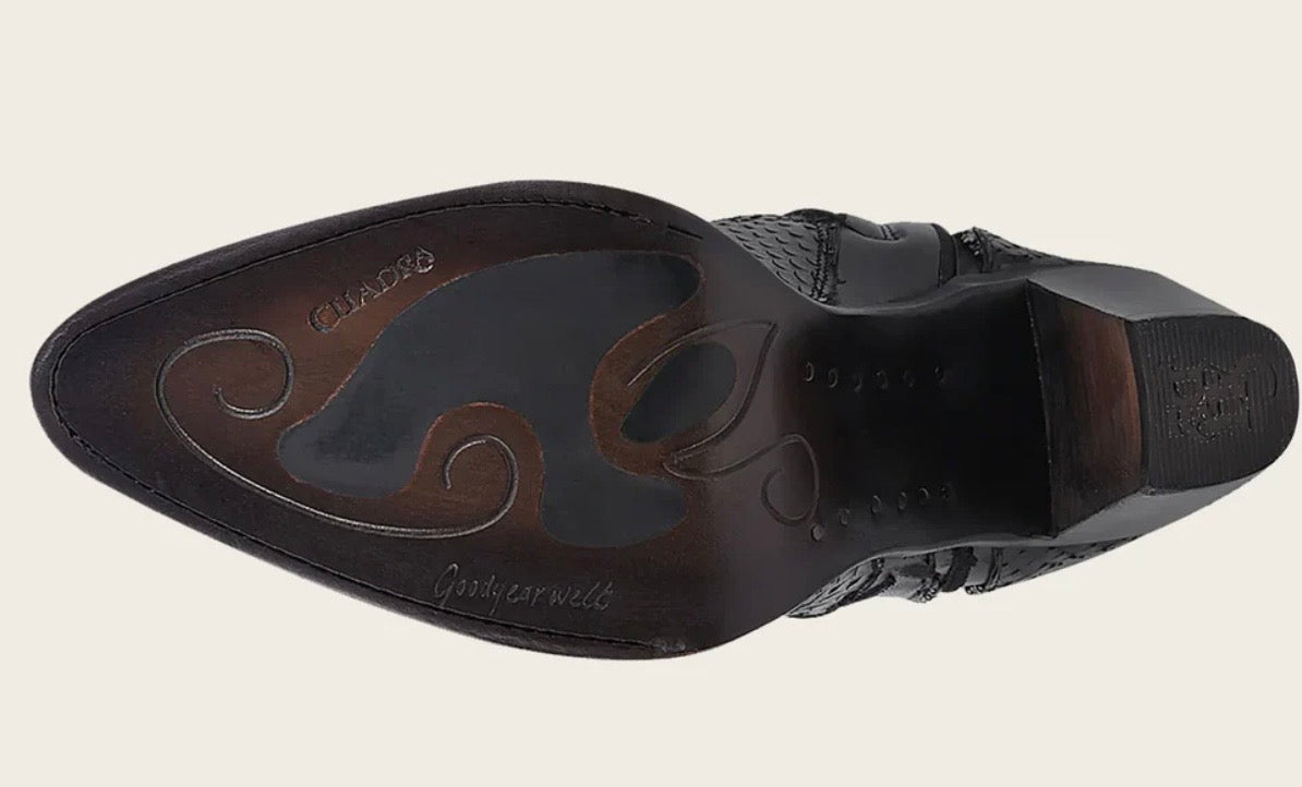 BLACK PYTHON CUADRA CU867