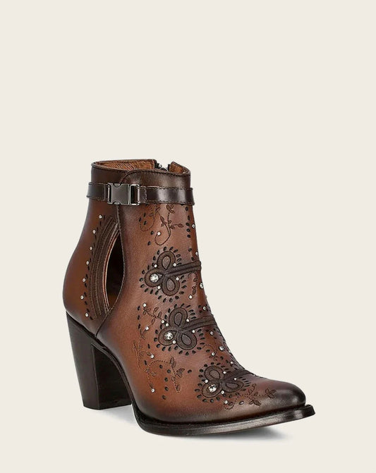 HONEY EMBROIDERY & STUDS & HARNESS ROUND TOE CU637