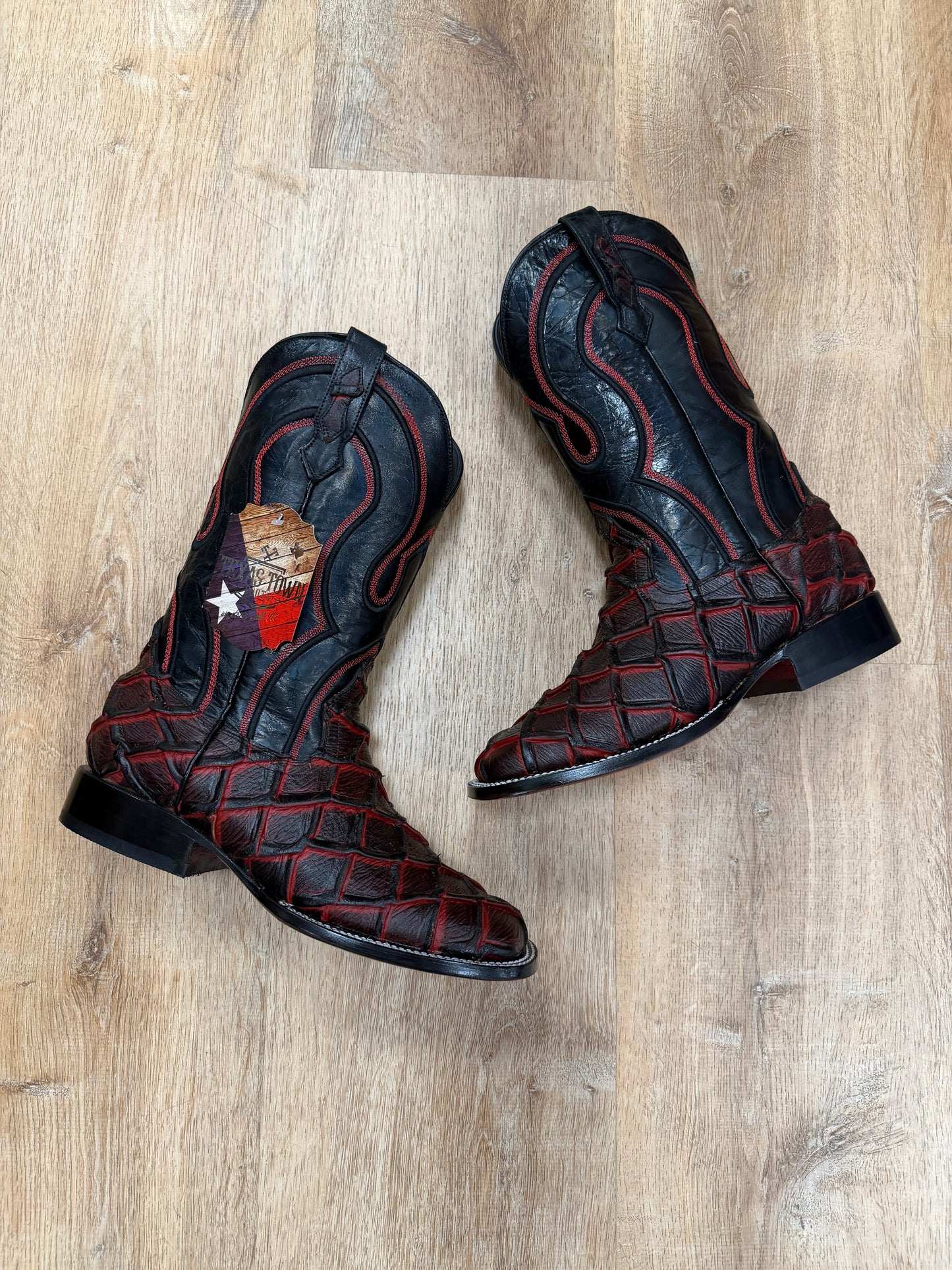 PESCADO BLACK CHERRY TEXAS TOWN BOOT