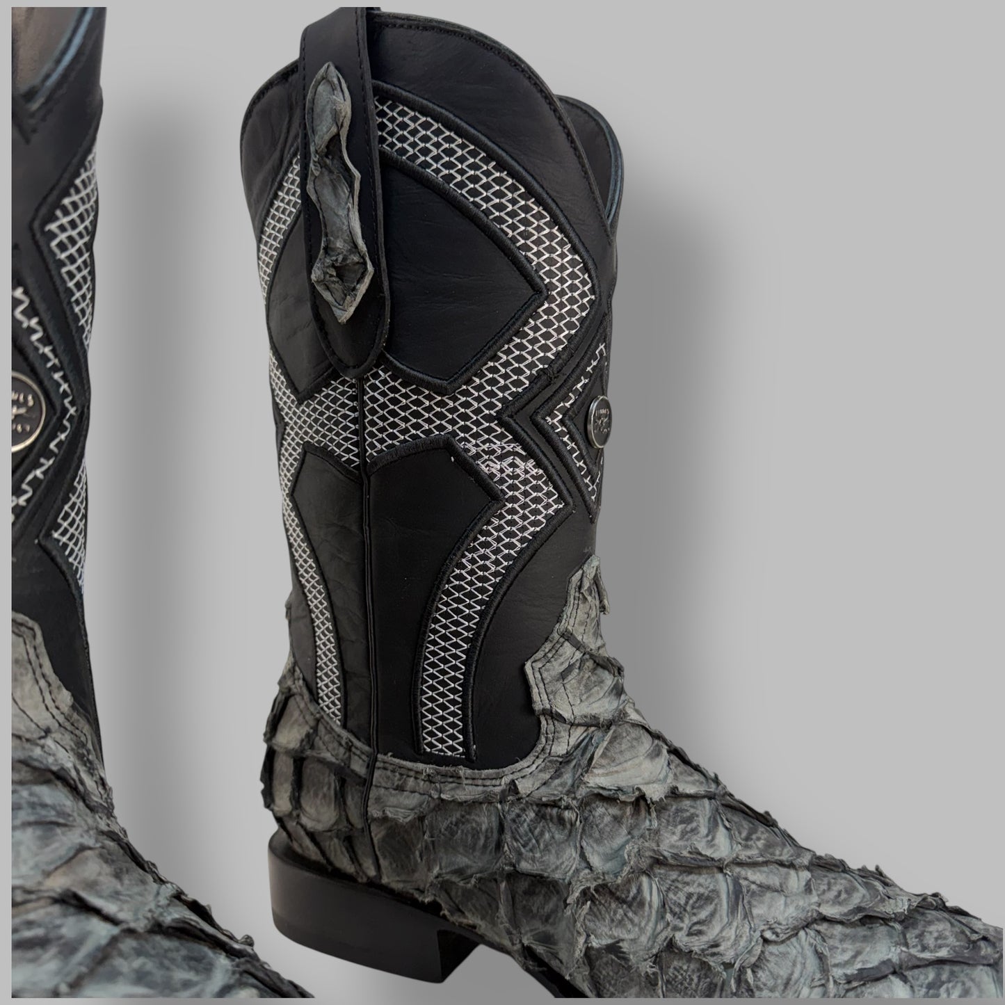 PIRARUCU GRAPHITE MATTE SQUARE TOE COWBOY BOOT