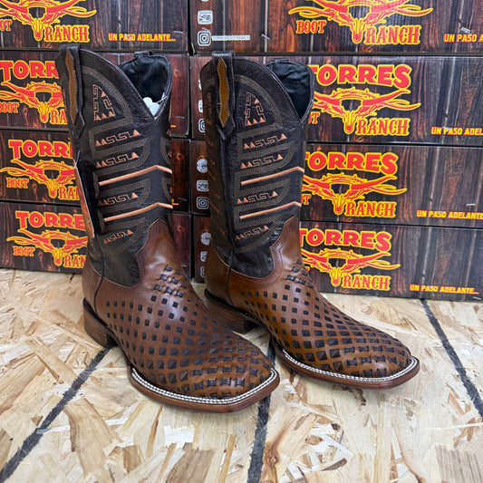 Torres Boots Laser Cafe