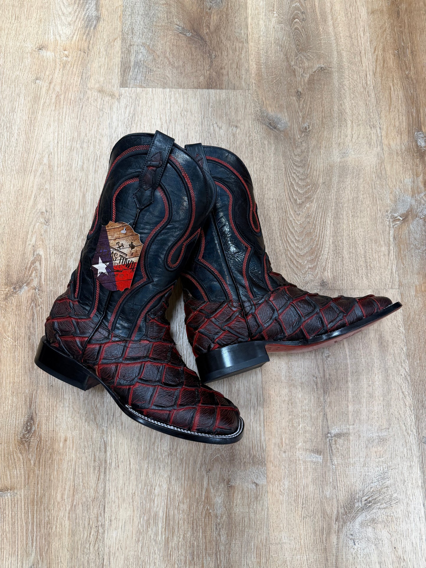 PESCADO BLACK CHERRY TEXAS TOWN BOOT